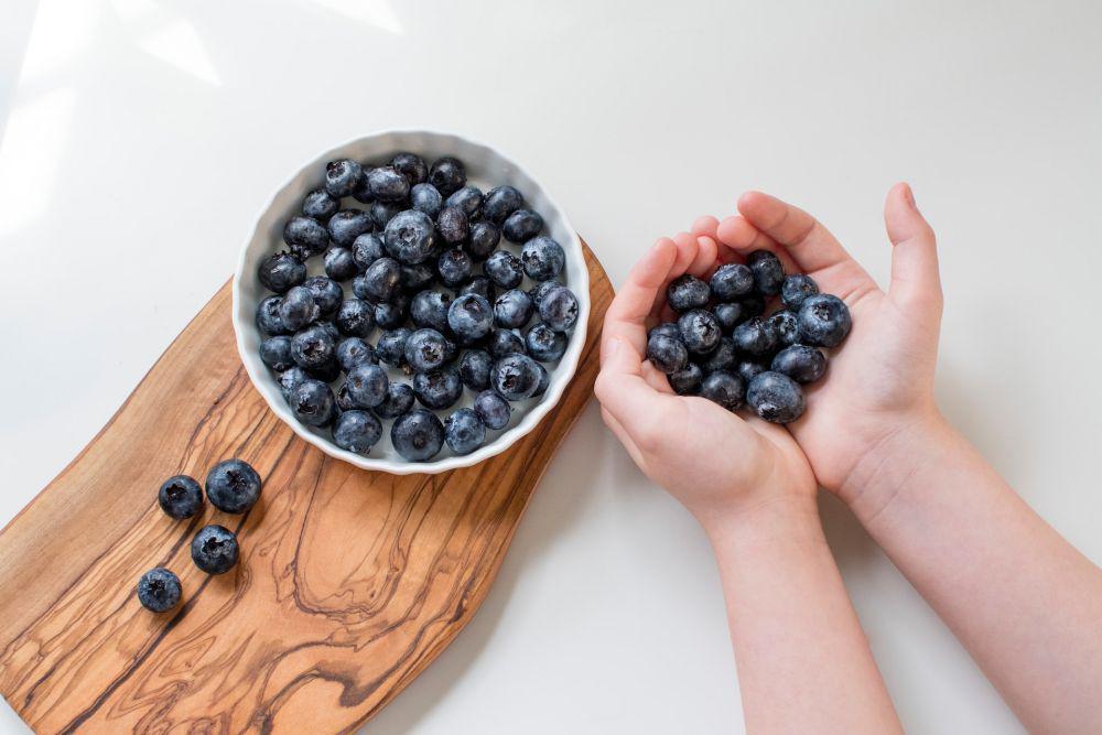 5 Moisturizer Mengandung Blueberry, Wajah dari Kenyal Alami