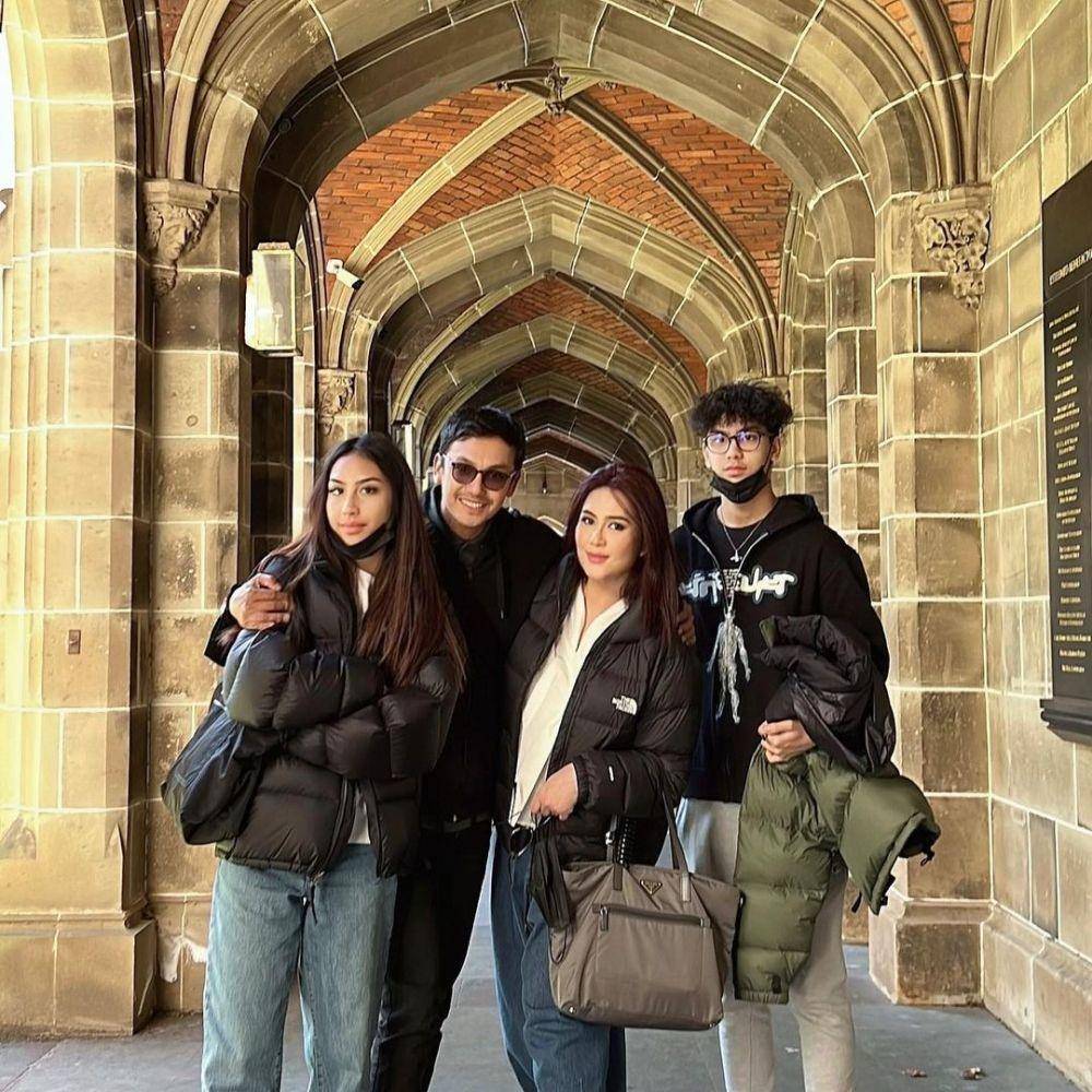 potret keluarga Gunawan di Australia (instagram.com/gunawan_sudrajat_real)