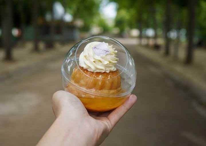 baba au rhum (instagram.com/sugar_paris)