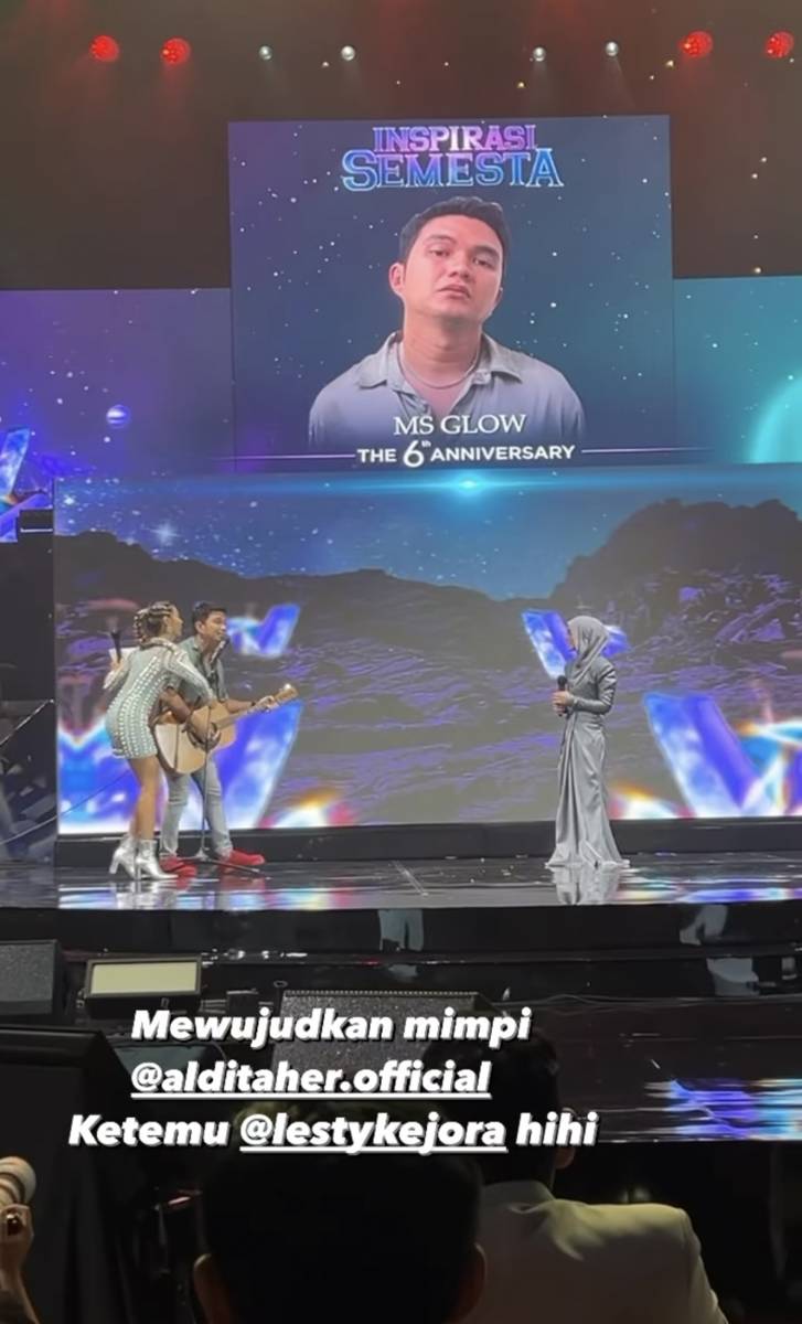 potret artis di Anniversary MS Glow yang ke-6 (instagram.com/shandypurnamasari)