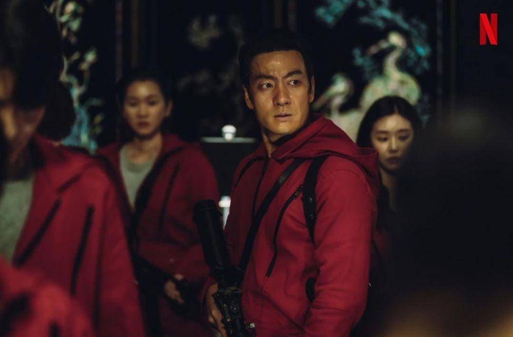 Park Hae Soo di drama Money Heist: Korea - Joint Economic Area Part II (instagram.com/netflixkr)