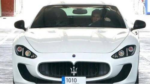 Maserati Gran Turismo MC Stradale (The Football Lovers)