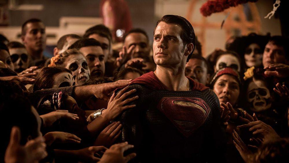 5 Superhero DCEU yang Mengorbankan Diri untuk Orang Lain