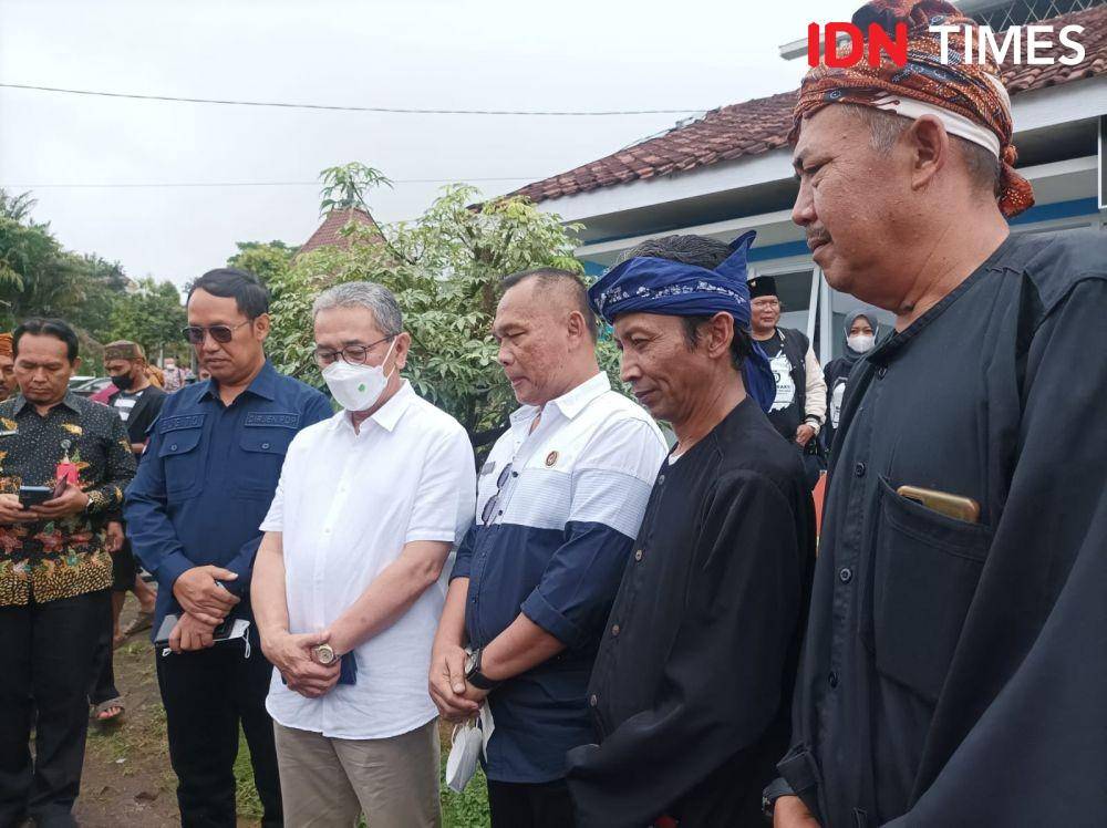 Kunjung Para Deputi Kemenko PMK Ke Desa Selorejo, Kabupaten Malang, Jawa Timur Jumat (16/12/2022). (IDN Times/Dini Suciatiningrum)