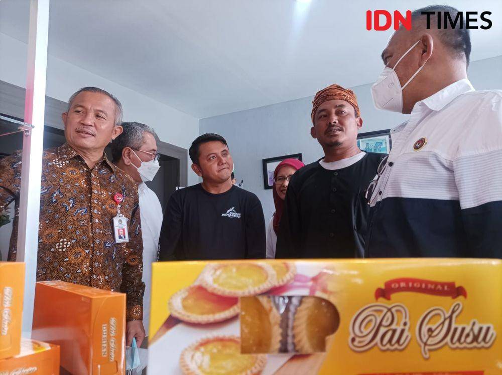 Kunjung Para Deputi Kemenko PMK Ke Desa Selorejo, Kabupaten Malang, Jawa Timur Jumat (16/12/2022). (IDN Times/Dini Suciatiningrum)