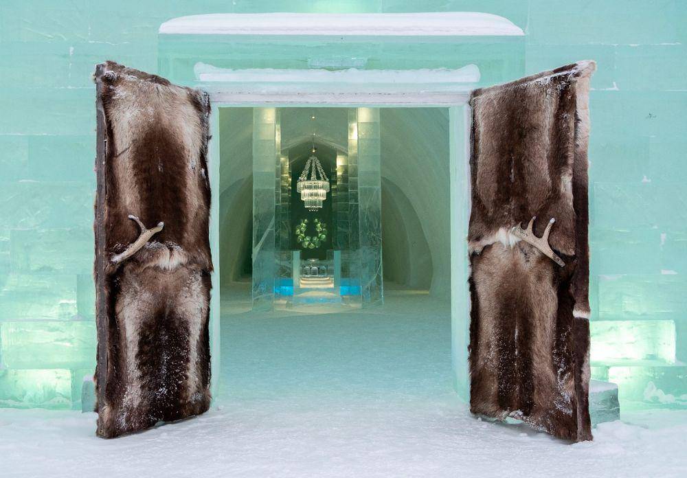 ilustrasi The Icehotel di Jukkasjärvi (flickr.com/Miguel Galrinho)