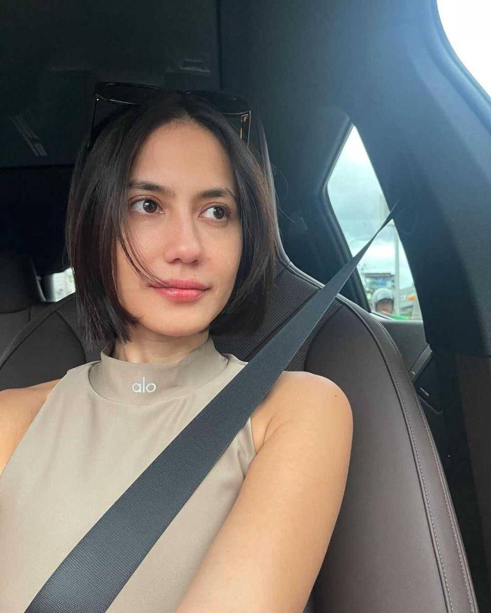Pevita Pearce rambut pendek (instagram.com/pevpearce)