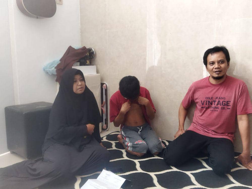 MF saat ditemui di rumah kedua orangtuanya. (IDN Times/Istimewa)