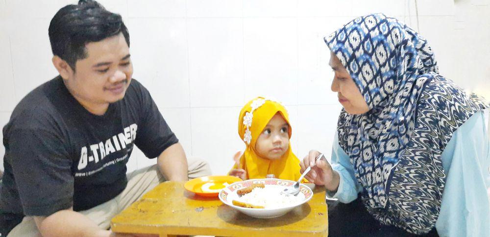 5 Ide Aktivitas Seru Ibu dan Anak saat Memasak di Dapur, Quality Time!