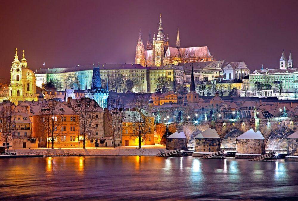 ilustrasi musim dingin di Praha (pixabay.com/Julius Silver)