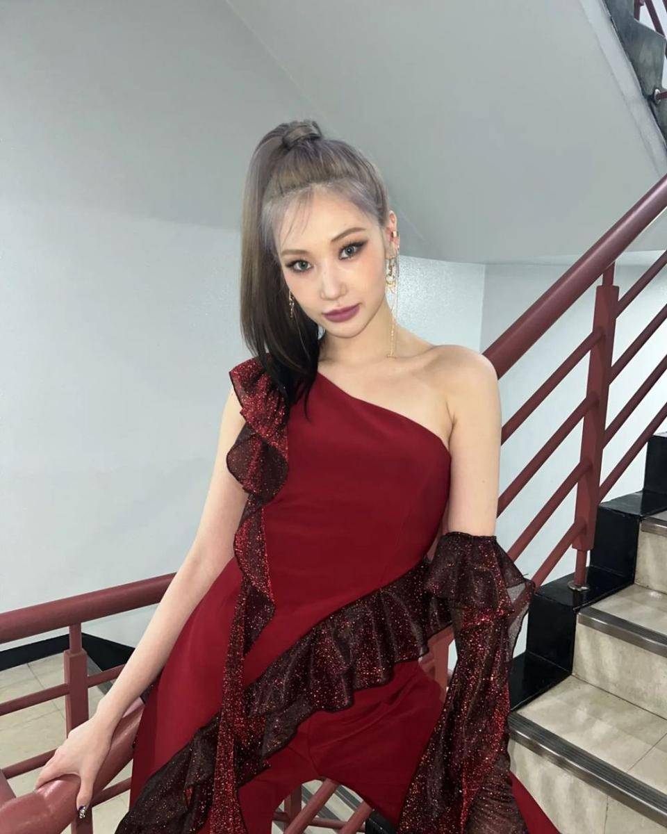 Jinny Secret Number (instagram.com/secretnumber.official)