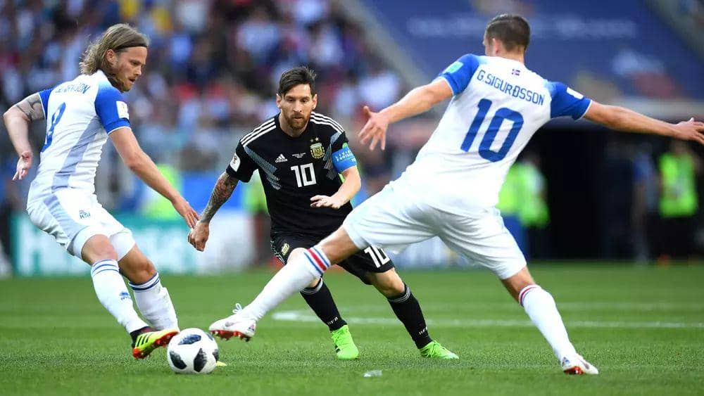Islandia melawan Argentina di Piala Dunia 2018. (fifa.com)