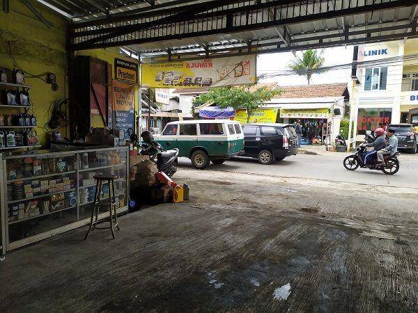 Semplak Jaya Motor (google.com/maps/deden mushmush)