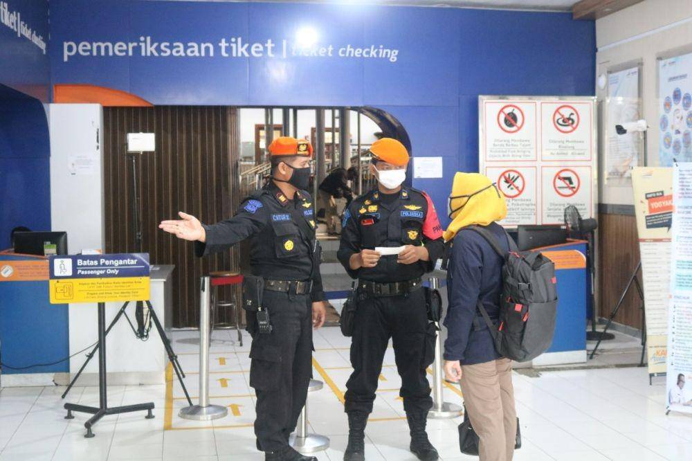 Polisi Khusus KA (Dok. KAI.id)