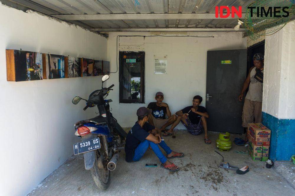 Salah satu karya seni dari Pewarta Foto Indonesia (PFI) Semarang di pameran Penta K Labs IV di Semarang, Minggu (18/12/2022) (IDN Times/Dhana Kencana)