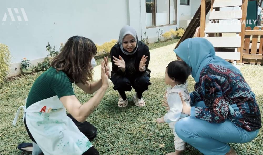 momen Atta dan Aurel antar Ameena sekolah (youtube.com/attahalilintar)