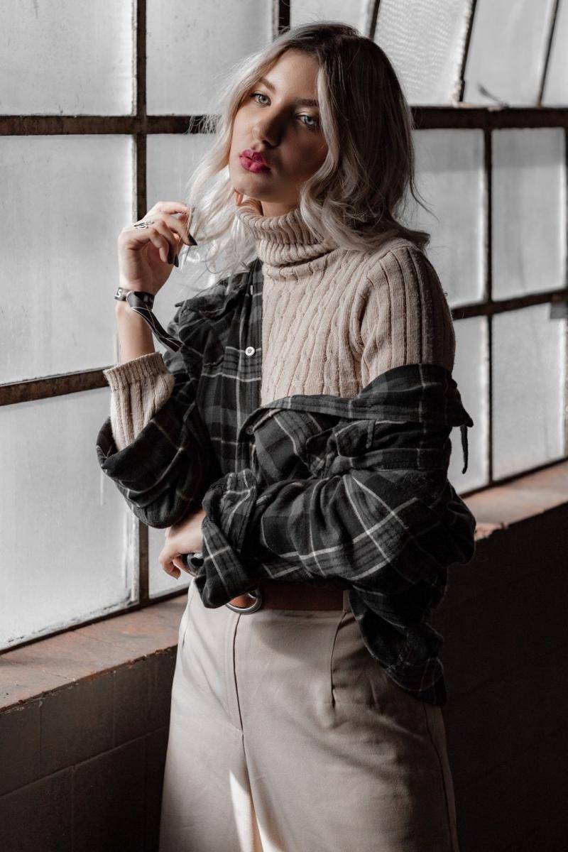 ilustrasi outfit Natal (pexels.com/Luiz Fernando)