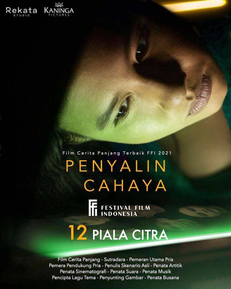 cuplikan film Penyalin Cahaya (dok. Kaninga Pictures/Penyalin Cahaya)
