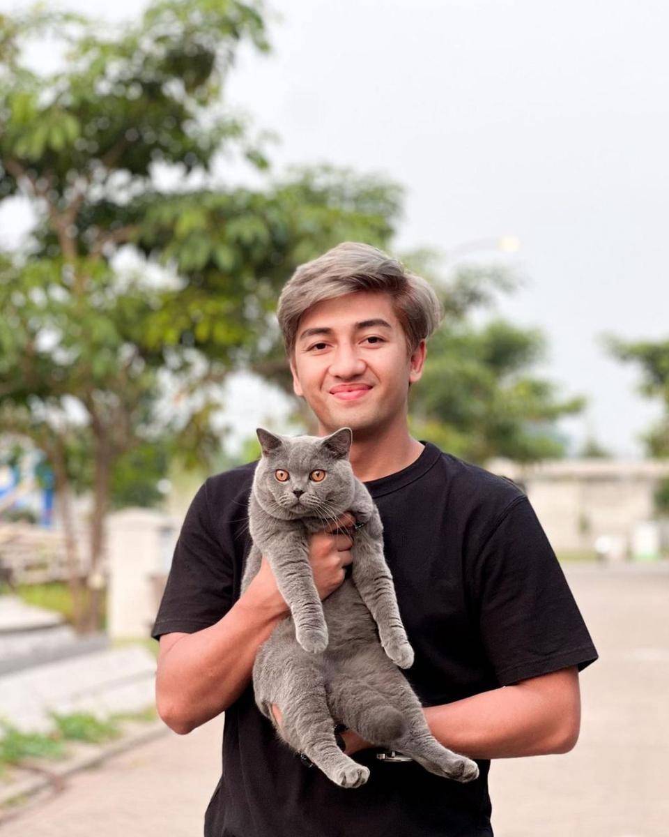 potret kucingnya Harris Vriza (instagram.com/harrisvriza/)