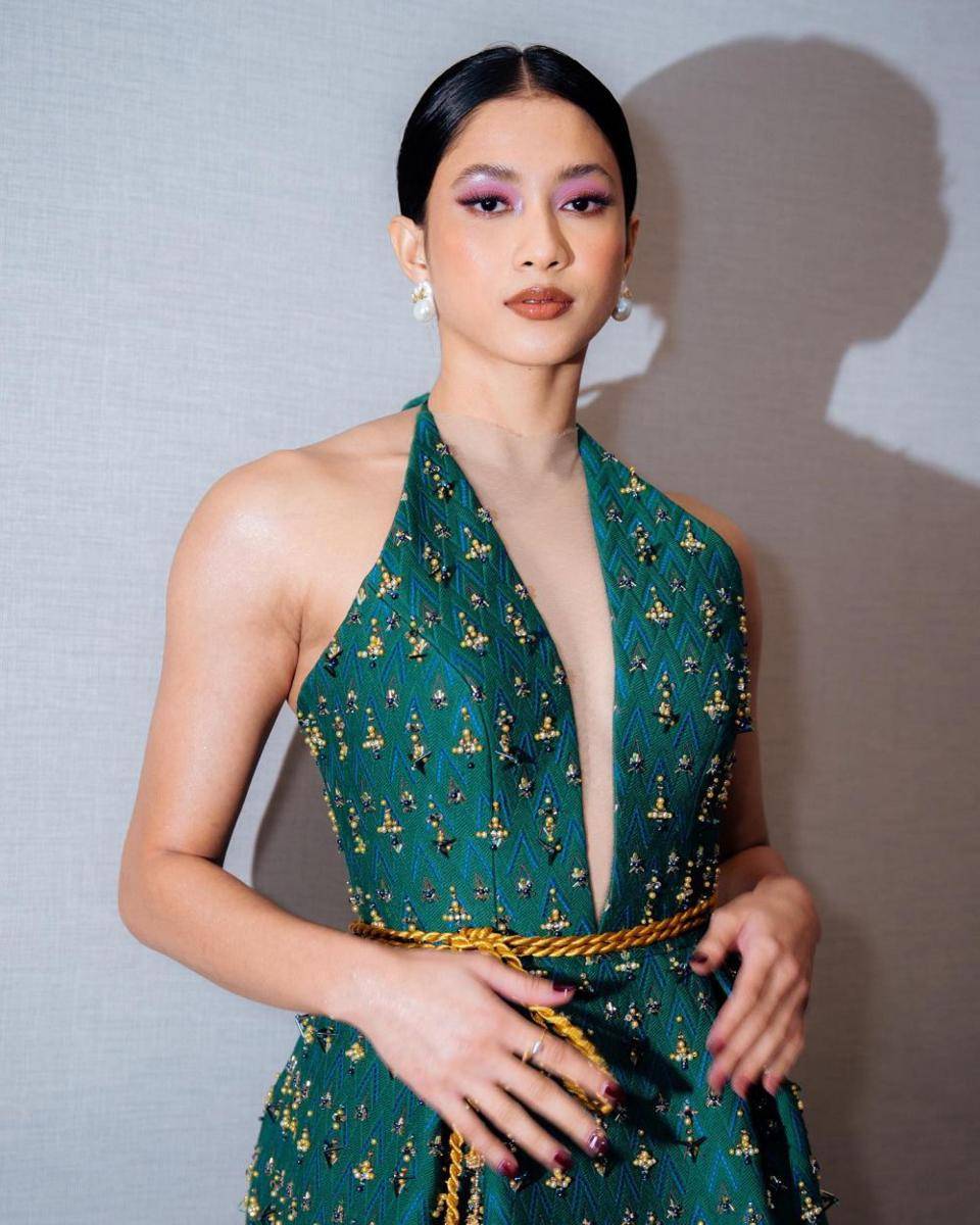 Aghniny Haque (instagram.com/aghninyhaque)