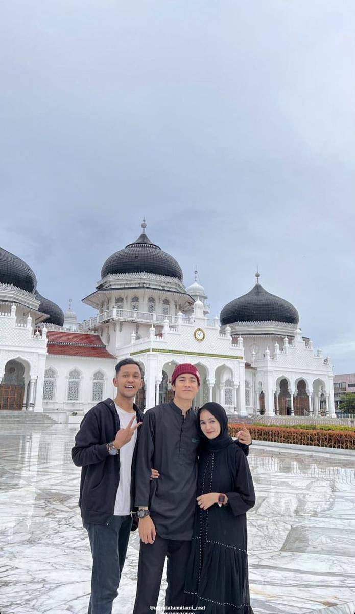 keluarga Evan Marvino dan Uffri (instagram.com/muhammadridha_1105)