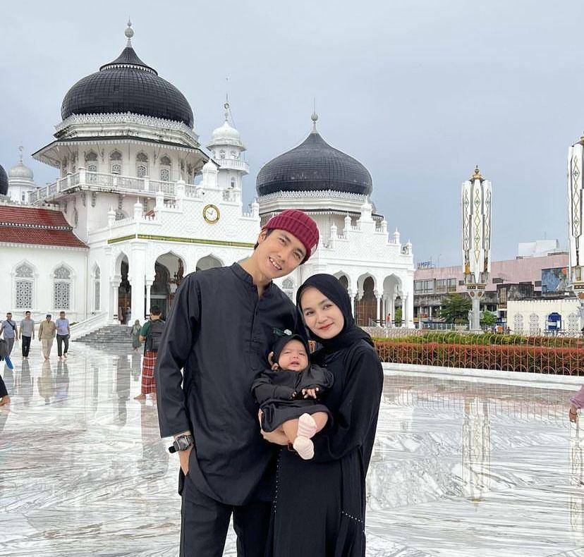keluarga Evan Marvino dan Uffri (instagram.com/evanmarvino)