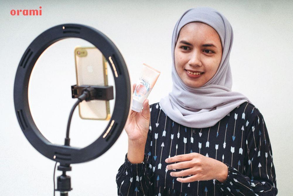 5 Keuntungan Jadi Ibu Influencer, Bisa Dukung Ekonomi Keluarga!