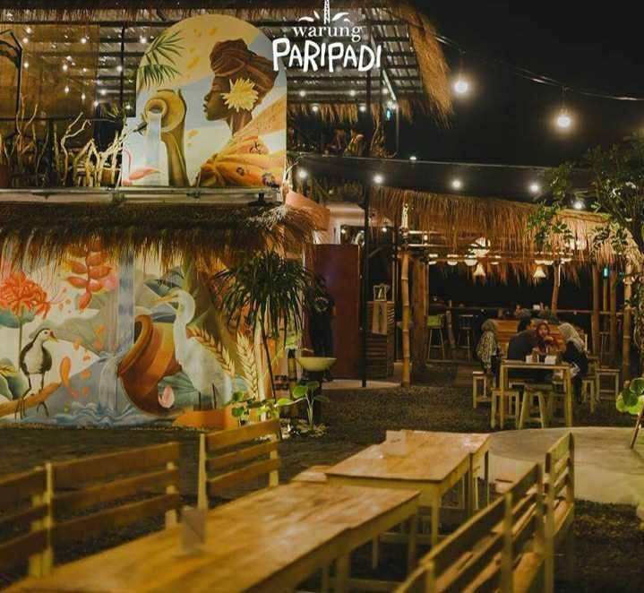Mural ikonik Cafe Maripadi. (Instagram/warungmaripadi)