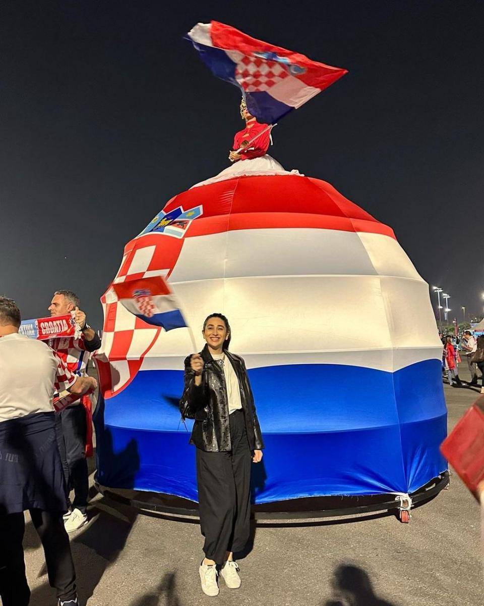Karisma Kapoor di Qatar (instagram.com/therealkarismakapoor)