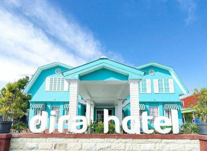Dira Hotel (Instagram/dirakencongshoppingcentre)