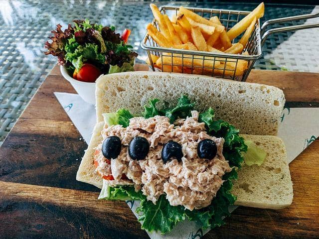 ilustrasi sandwich tuna (pixabay.com/viarami)