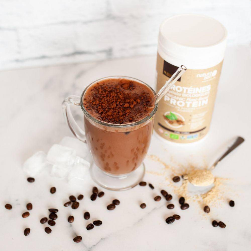 Ilustrasi protein shake (unsplash.com/nature_zen)