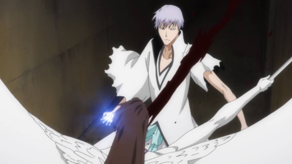 Aizen membunuh Gin. (dok. Pierrot/Bleach)