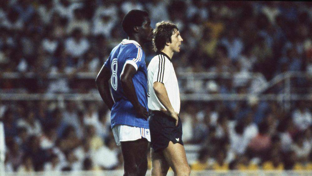 Prancis melawan Jerman Barat pada semifinal Piala Dunia 1982. (fifa.com)