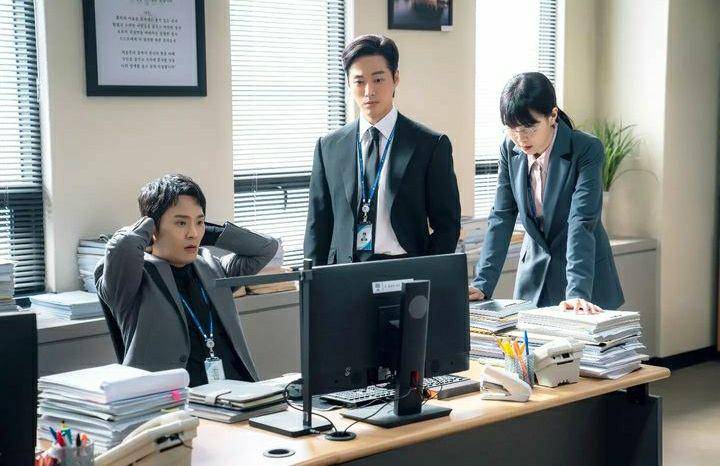 Choi Dae Hoon, Nam Goong Min, dan Gong Min Jeung di One Dollar Lawyer (instagram.com/8neo9ri)