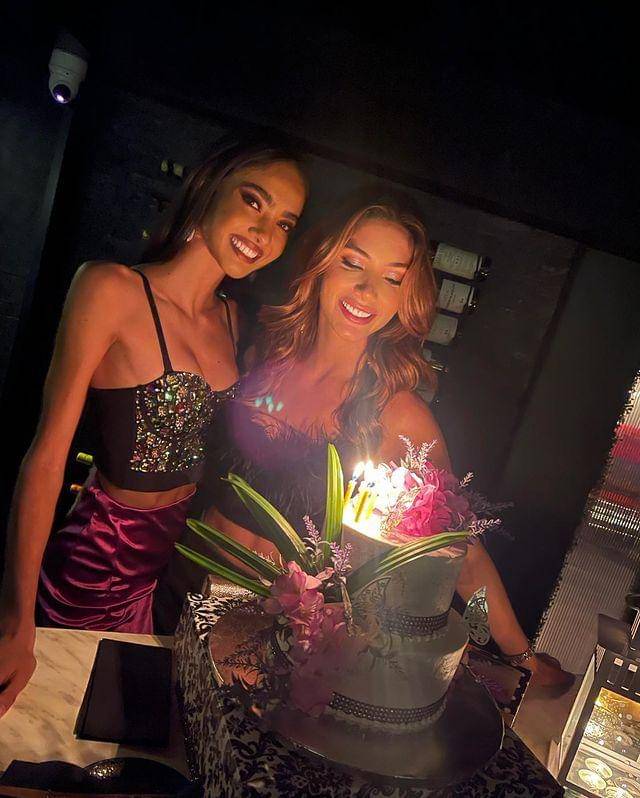 Mariana Varela dan Fabiola Valentin (Instagram.com/marianajvarela)