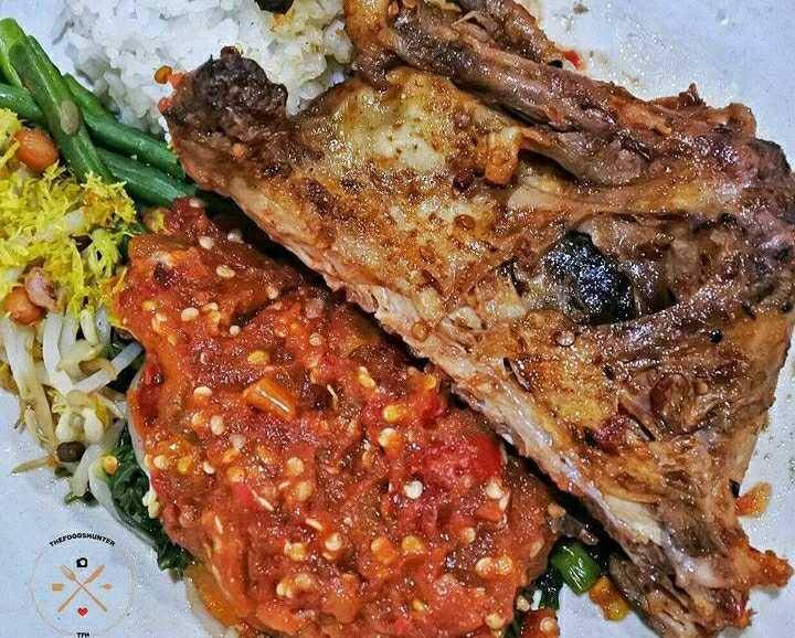 Ayam Taliwang Lima Rasa (instagram.com/thefoodhunter)