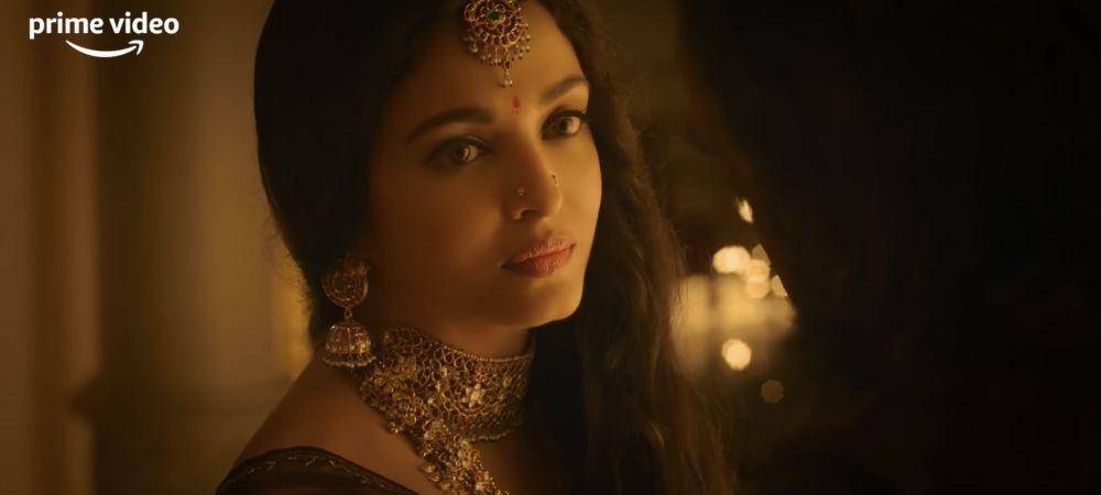 Aishwarya Rai di film Poniyyin Selvan: 1 (dok. Prime Video/Poniyyin Selvan:1