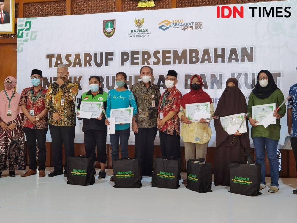 Hari Ibu Baznas Solo Beri Penghargaan Kepada 244 Ibu Tangguh