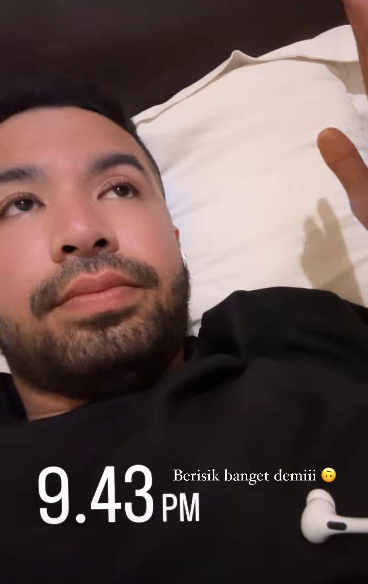 potret Hassan Alaydrus di Pulau Samosir (instagram.com/hassanalaydrus)