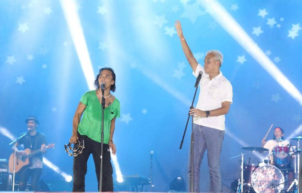 Slank Rayakan HUT Ke-39, Ganjar Pranowo: Kita Harus Kritis dan Berjiwa Sosial