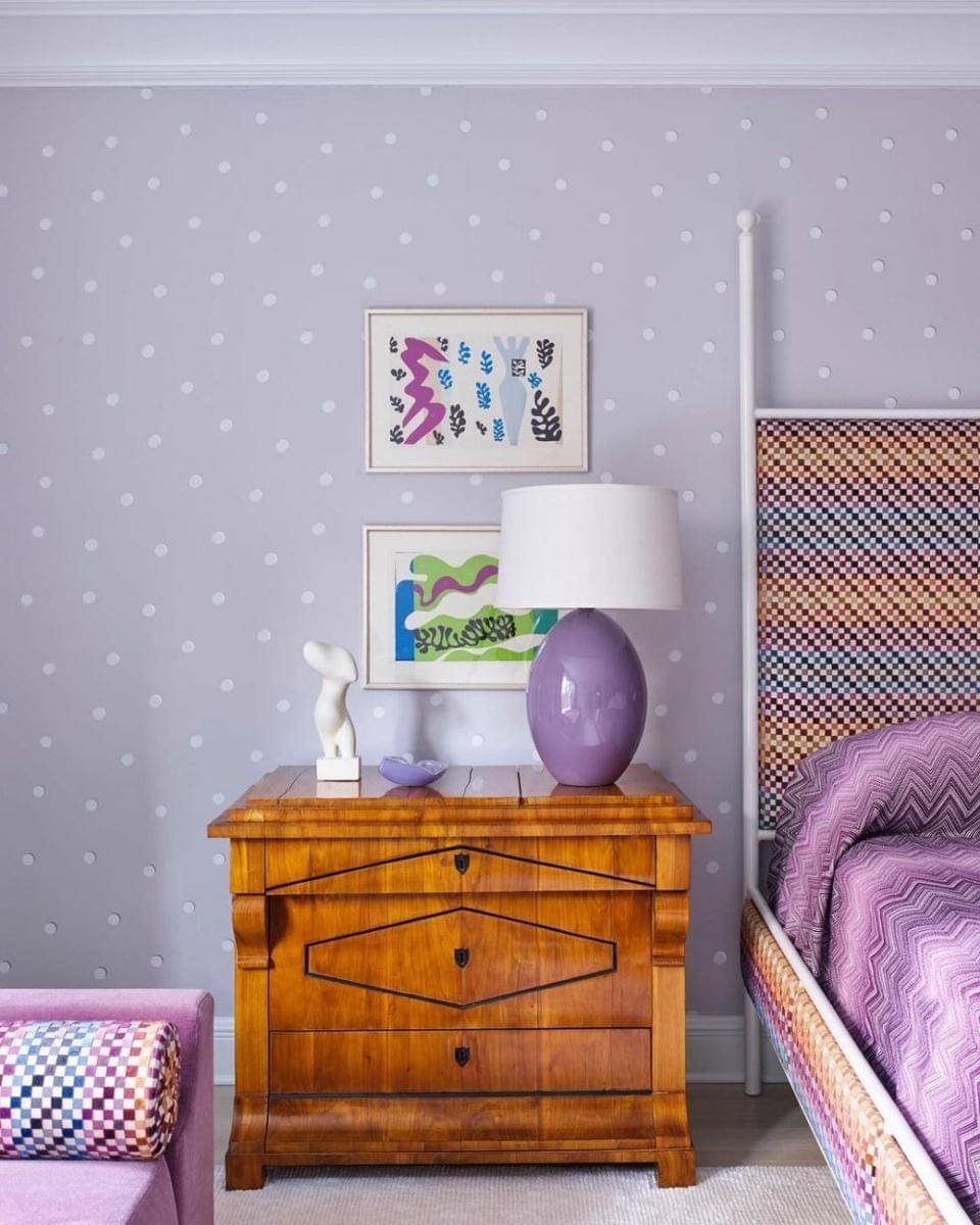 ilustrasi warna lilac muda (instagram.com/_sightunseen_)