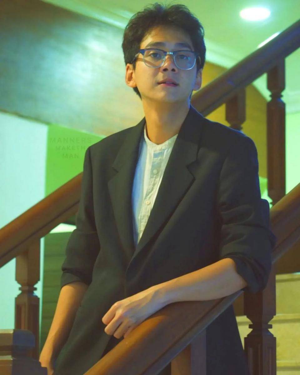 Chicco Kurniawan (instagram.com/chiccokurniawan)