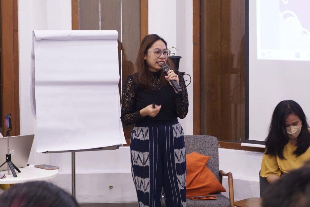 Mariana Yunita, Cahaya Penerang Edukasi Seksual Remaja NTT