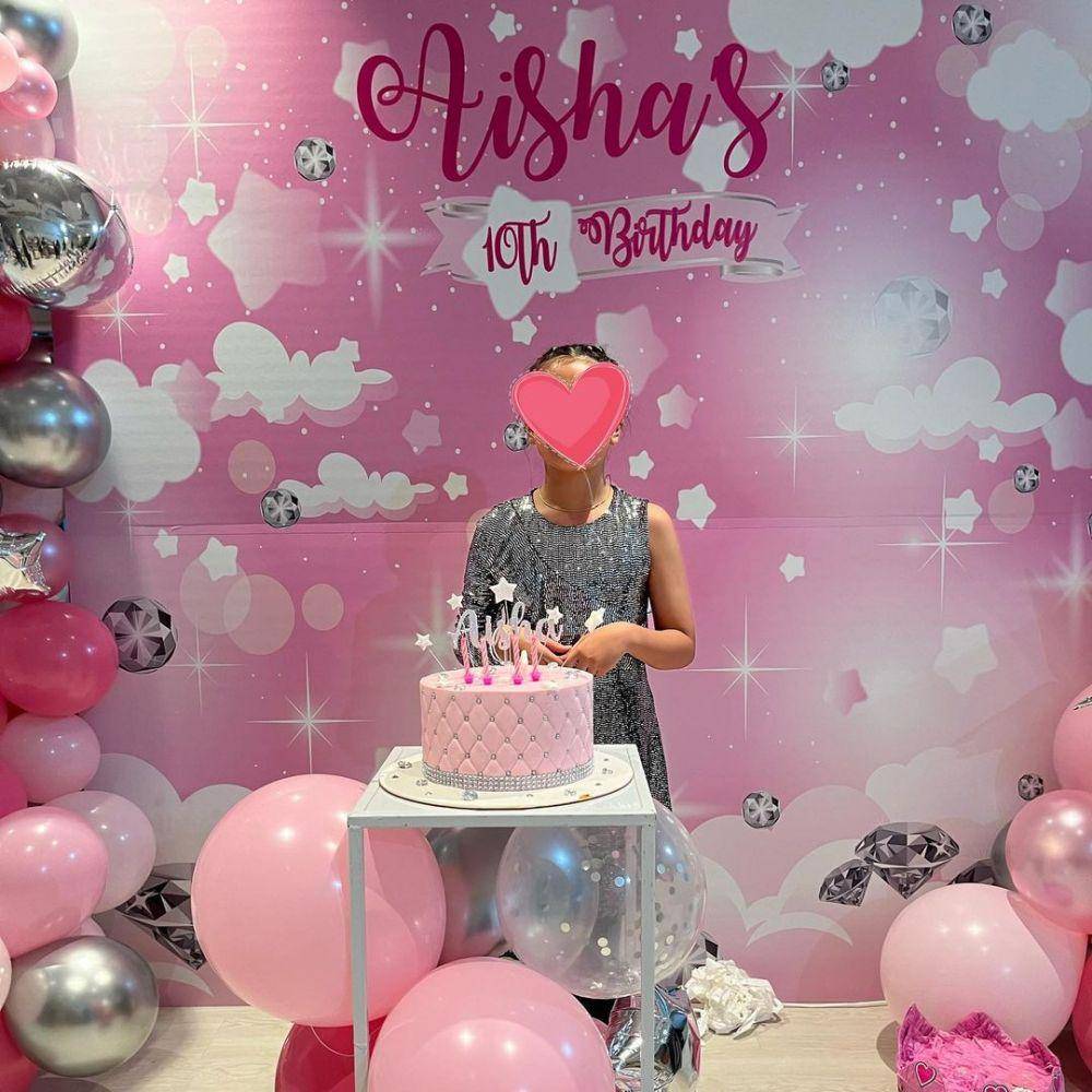 momen ulang tahun Aisha (instagram.com/denadaindonesia)