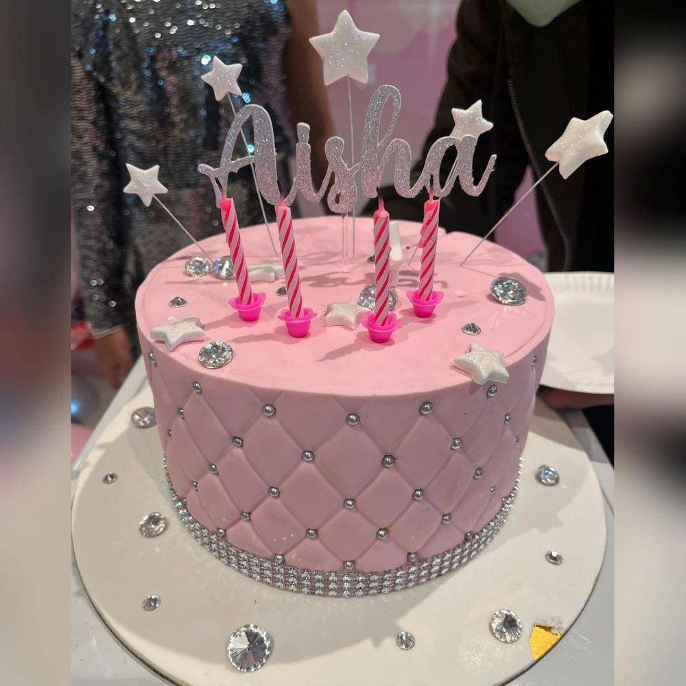 momen ulang tahun Aisha (instagram.com/denadaindonesia)