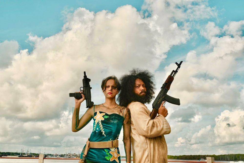 Lutesha dan Arie Kriting di film The Big 4 (dok. Frontier Pictures/The Big 4)