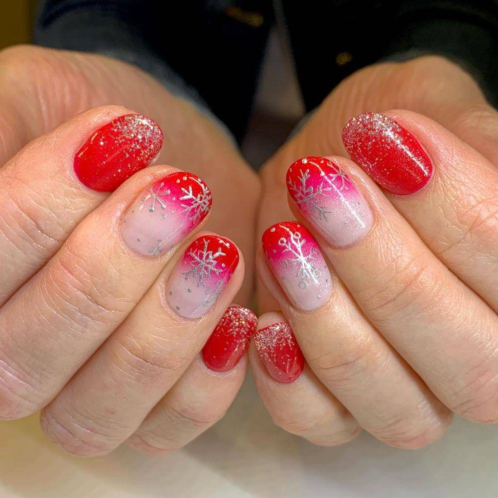 nail art (instagram.com/chalkboardnails)