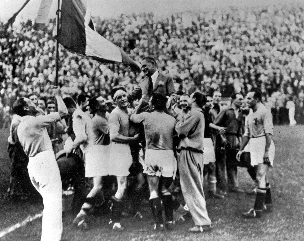 Timnas Italia 1934 (twitter.com/FIFAWorldCup)