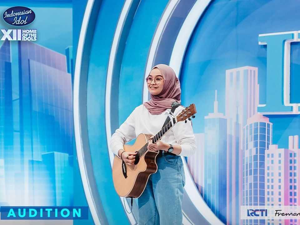 Membawa Gitar, 9 Peserta Indonesian Idol XII Ini Dapat Golden Ticket